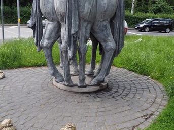 Skulptur Pääreschwänze