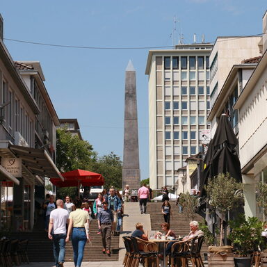 Obelisk auf der Treppenstraße