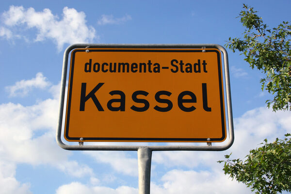Ortsschild documenta-Stadt Kassel