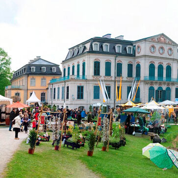 Gartenfest im Rokoko-Park von Schloss Wilhelmsthal bei Calden