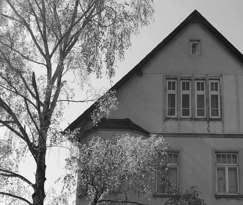 Haus in Schwarz-Weiß